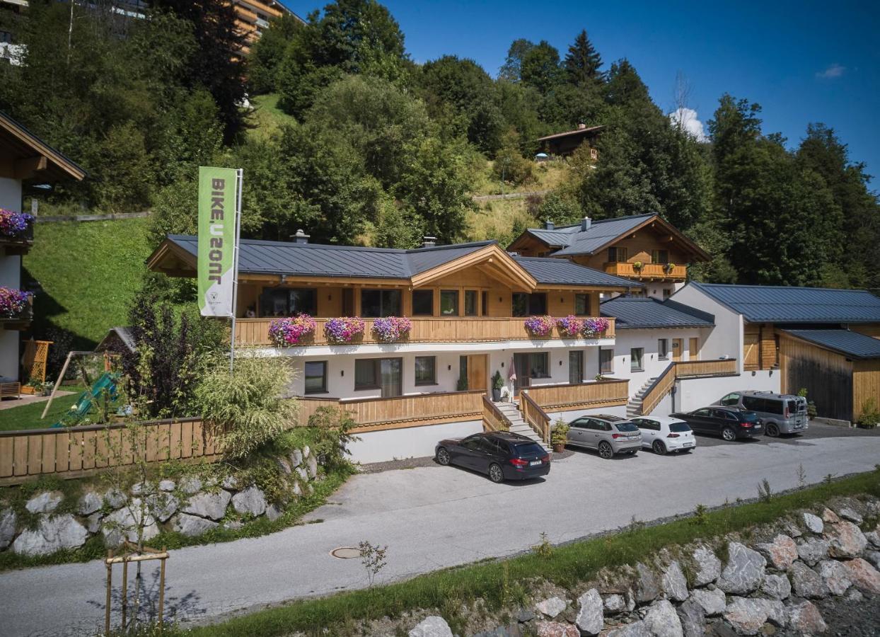 Am Zwoelferkogel Appartements Saalbach-Hinterglemm Eksteriør billede